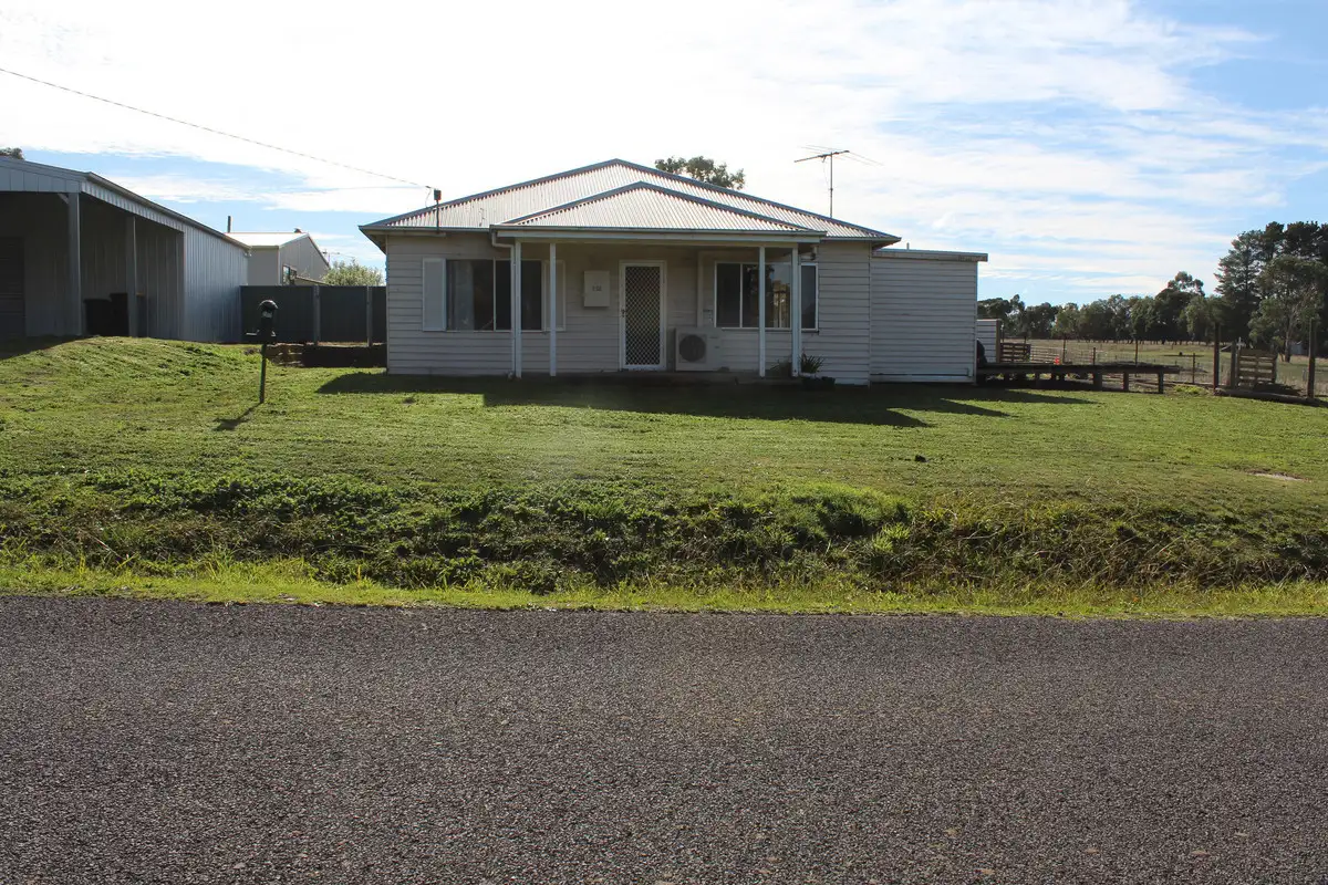Main view of Homely house listing, 112 Lewis Street, Hamilton VIC 3300