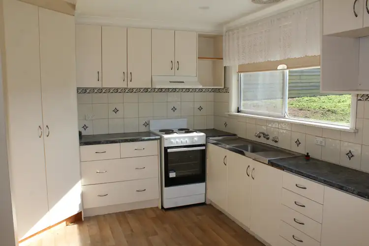 Second view of Homely house listing, 112 Lewis Street, Hamilton VIC 3300