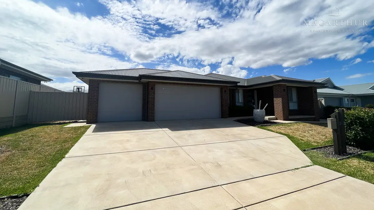 Main view of Homely house listing, 33 Paradise Drive, Gobbagombalin NSW 2650