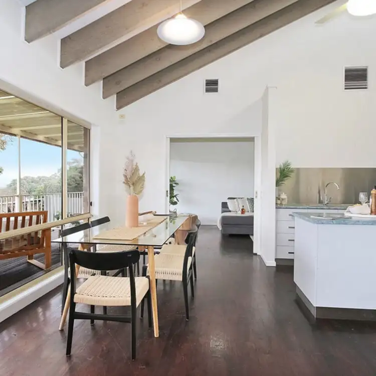 273 Bimbadeen Avenue, East Albury NSW 2640