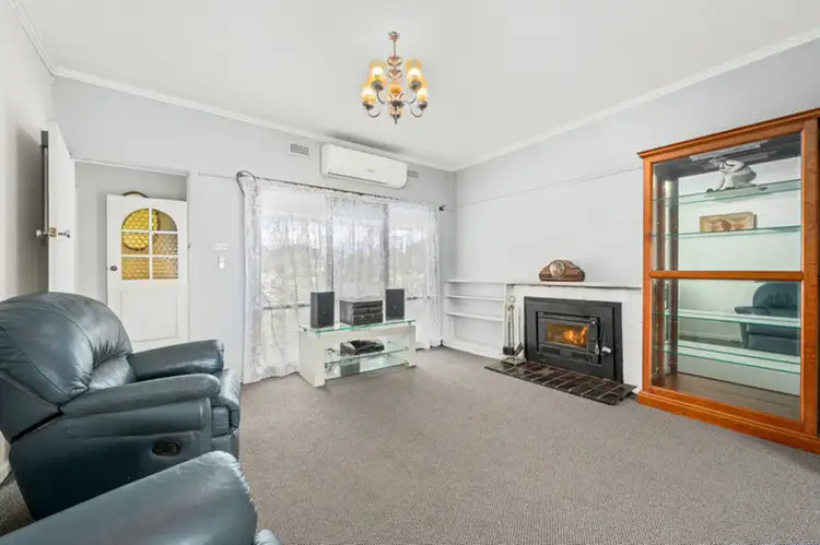 Third view of Homely house listing, 1 Breen Court, Traralgon VIC 3844