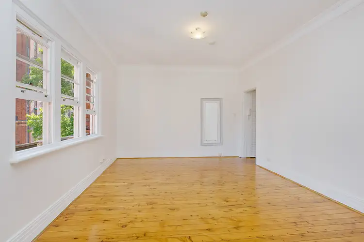 Third view of Homely studio listing, 34/3 Crick Avenue, Elizabeth Bay NSW 2011