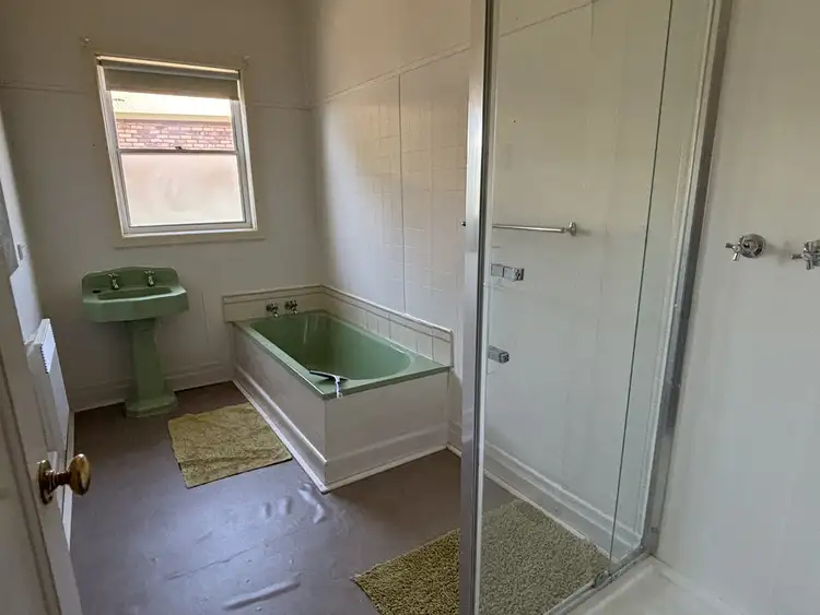 Third view of Homely house listing, 25 Lonsdale Street, Hamilton VIC 3300