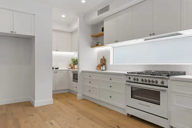 Fifth view of Homely house listing, 2/6 Keats Street, Byron Bay NSW 2481