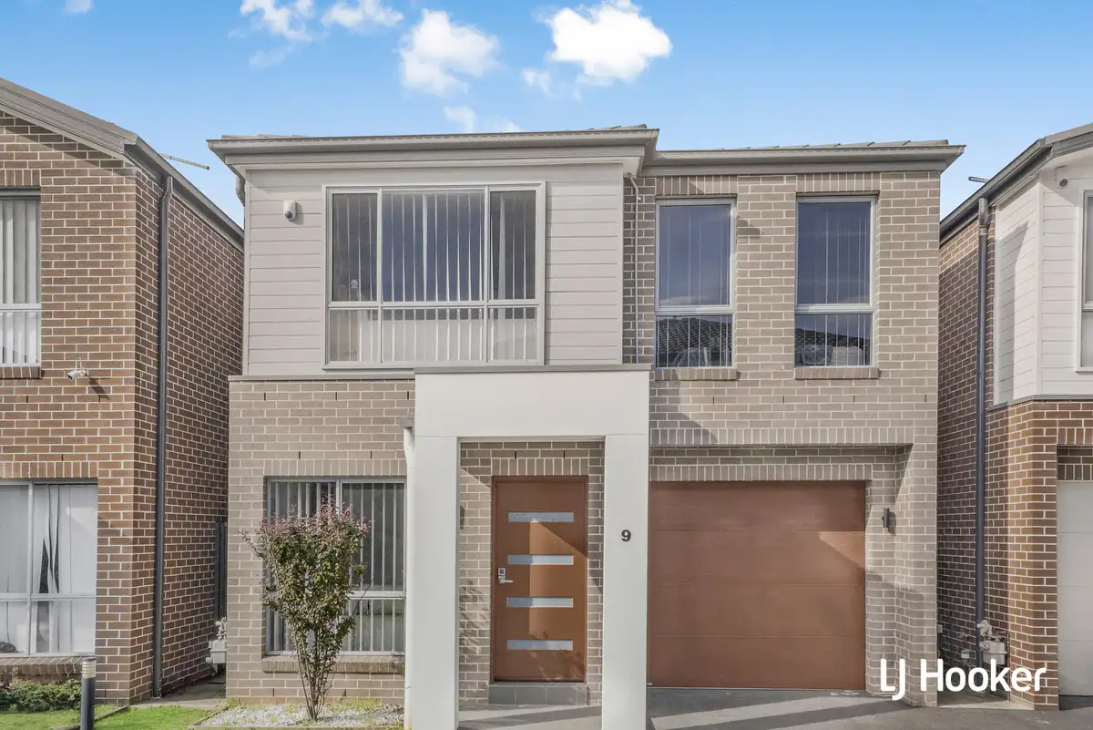 Main view of Homely townhouse listing, 9 Nalah Glade, Riverstone NSW 2765