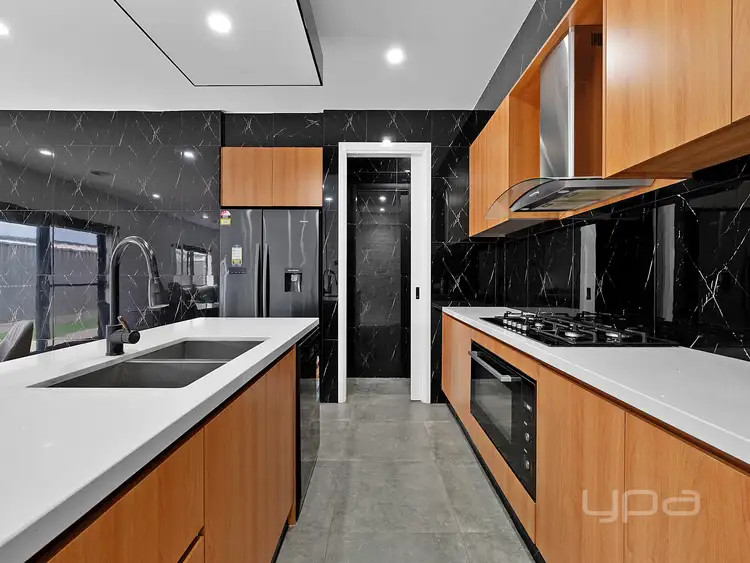 Fifth view of Homely house listing, 16 Jester Drive, Cobblebank VIC 3338