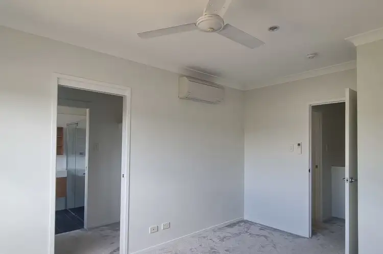 Fifth view of Homely townhouse listing, 6/7 View Street, West Gladstone QLD 4680