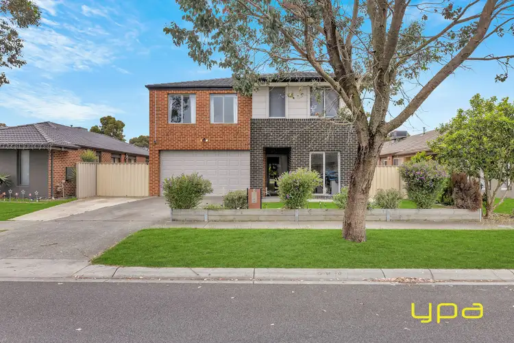 Second view of Homely house listing, 8 Isabel Street, Pakenham VIC 3810