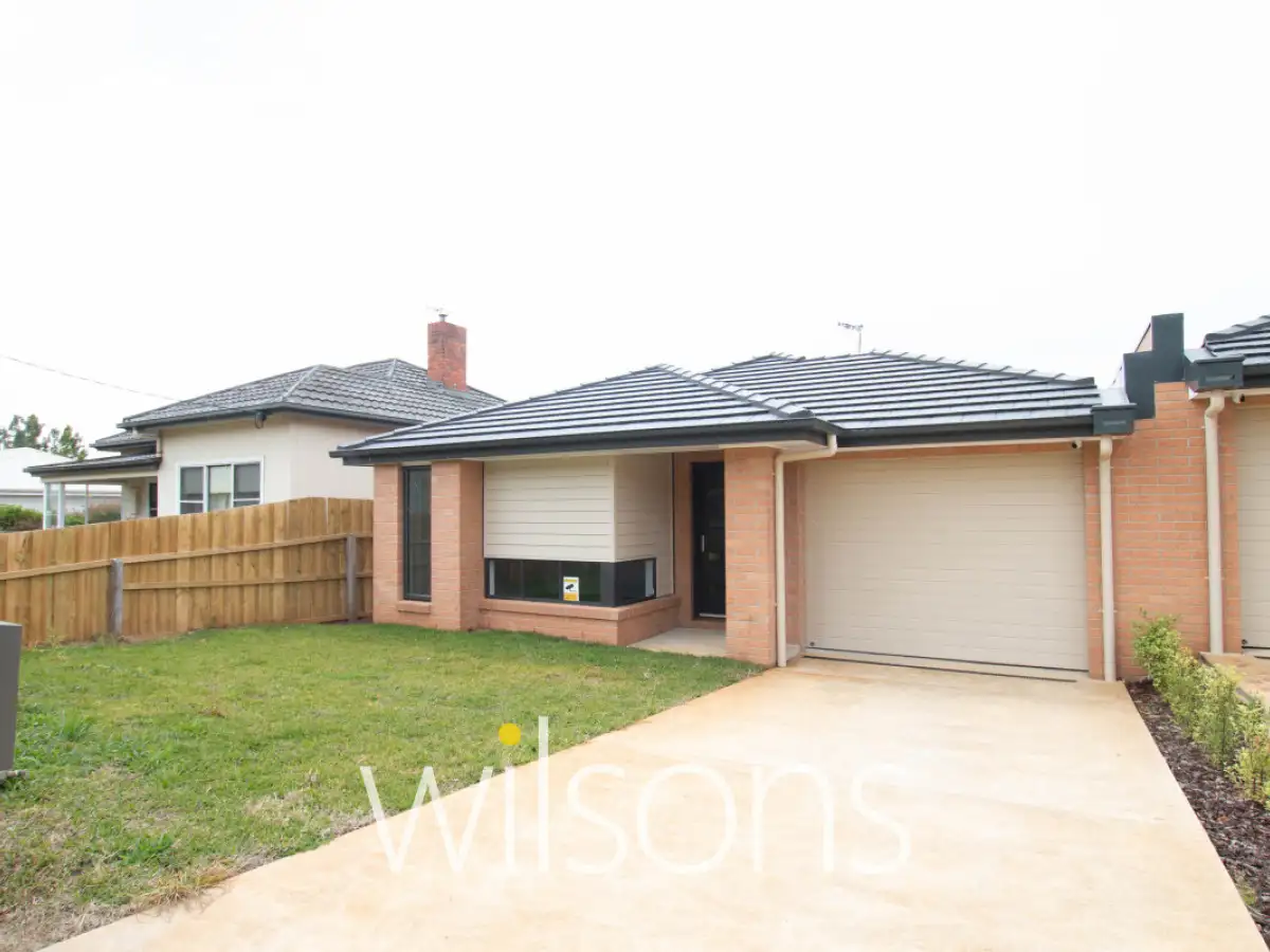 Main view of Homely house listing, 2/20 Botanic Road, Warrnambool VIC 3280