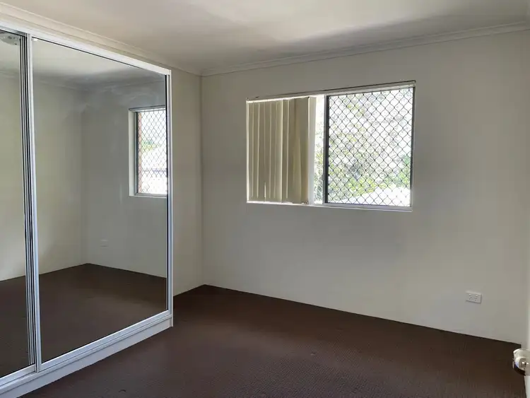 Fifth view of Homely unit listing, 2/277A James Street, Newtown QLD 4350