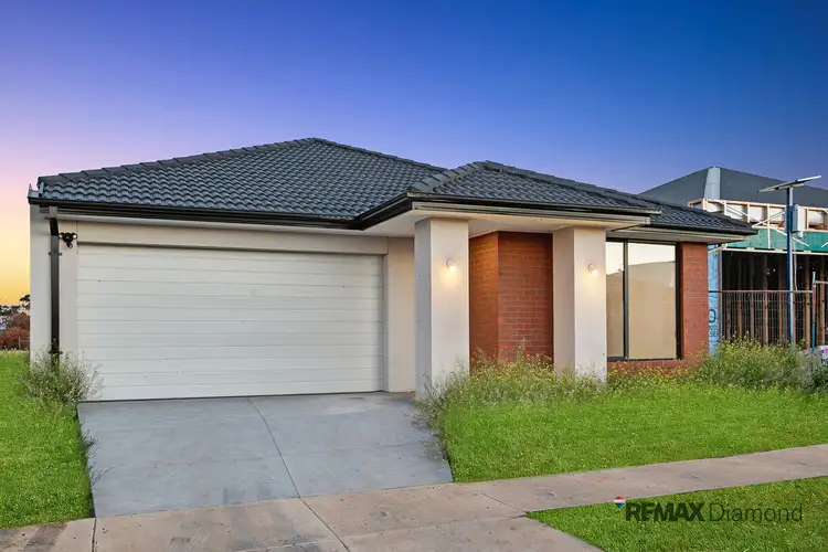 18 Salsola Road, Rockbank VIC 3335