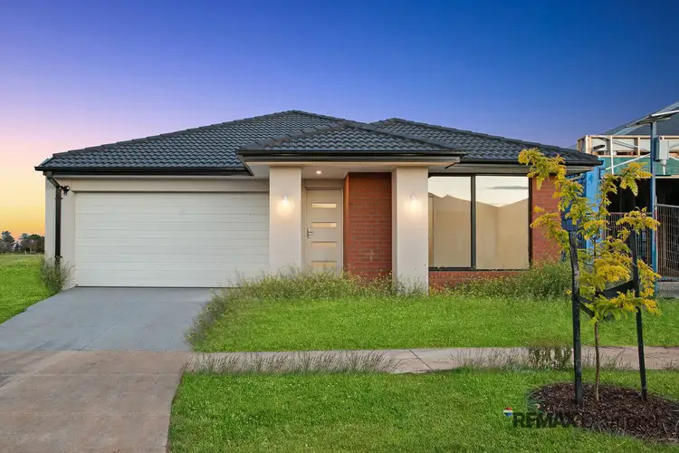 18 Salsola Road, Rockbank VIC 3335