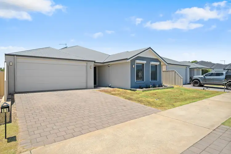 Second view of Homely house listing, 11 Diamante Place, Meadow Springs WA 6210