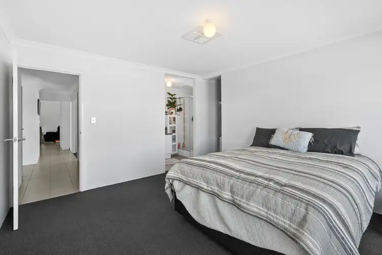 Fifth view of Homely house listing, 11 Diamante Place, Meadow Springs WA 6210