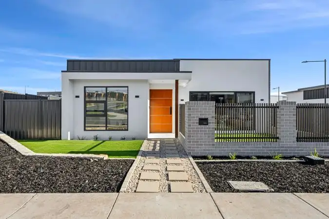 1 Maggie Scott Terrace, Whitlam ACT 2611