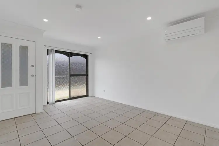 Second view of Homely unit listing, 4/102 Mitchell Avenue, Kurri Kurri NSW 2327