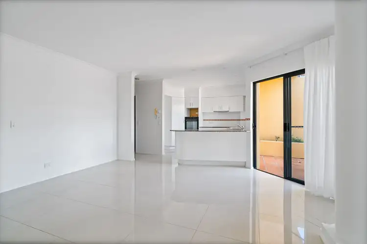 Seventh view of Homely townhouse listing, 4 Fonthac/125 Santa Cruz Boulevard, Clear Island Waters QLD 4226