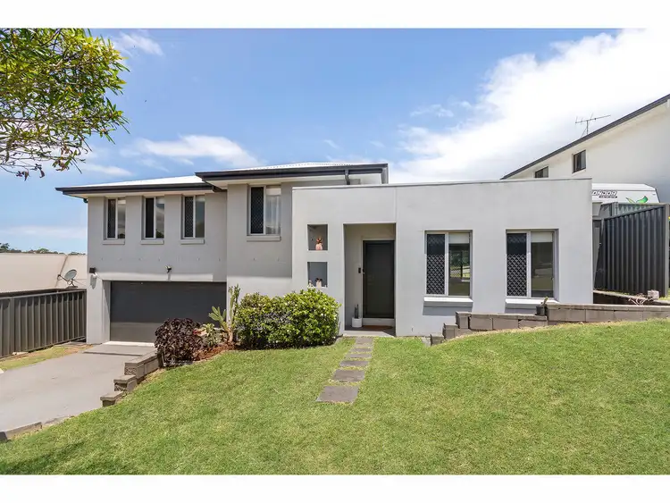 1 Emory Place, Cameron Park NSW 2285