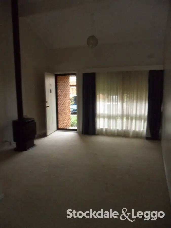Fifth view of Homely unit listing, 21 Cove Place, Morwell VIC 3840