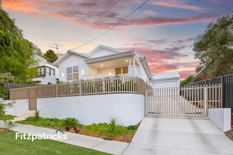 42 Railway Street, Turvey Park NSW 2650