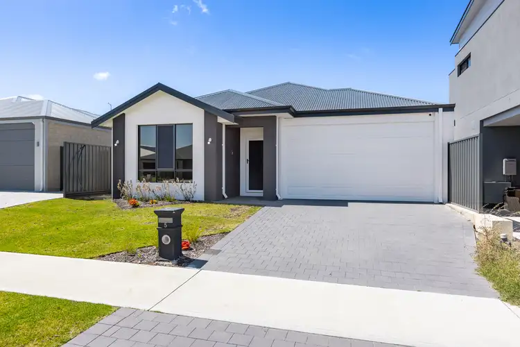 5 Attadale Avenue, Darch WA 6065