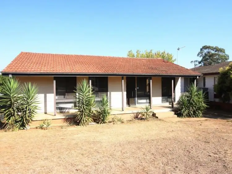 6 Callaghan Street, Ashmont NSW 2650