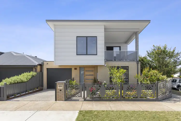 81 Kane Drive, St Leonards VIC 3223