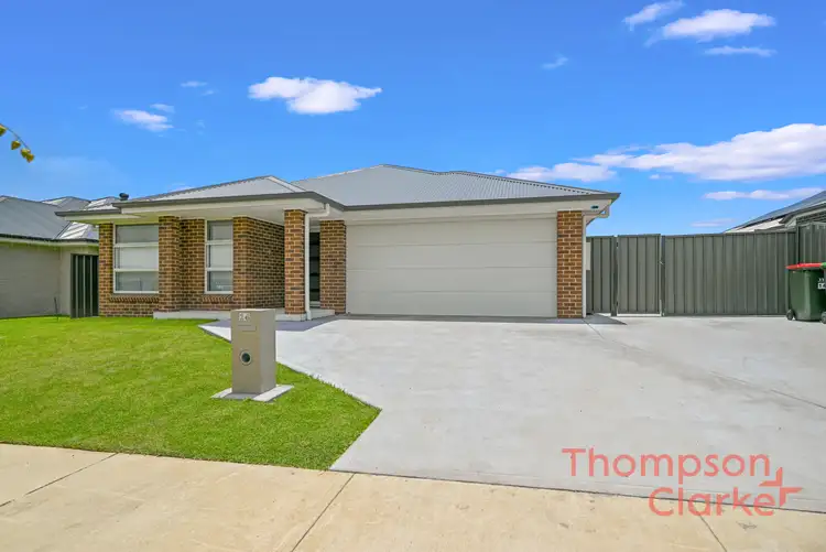 14 Drover Drive