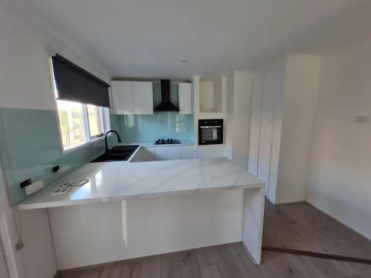 Fifth view of Homely unit listing, 1/9 Pembroke Crescent, Craigieburn VIC 3064