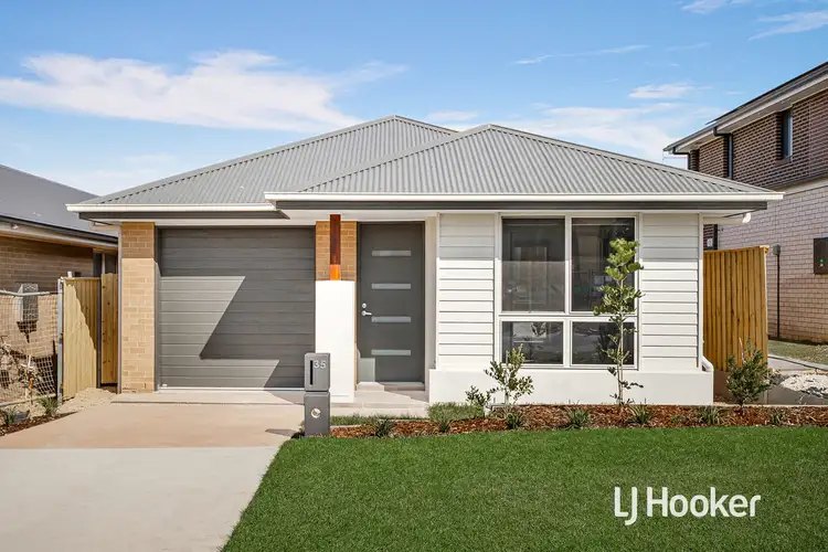 35 Steeplechase Street, Box Hill NSW 2765