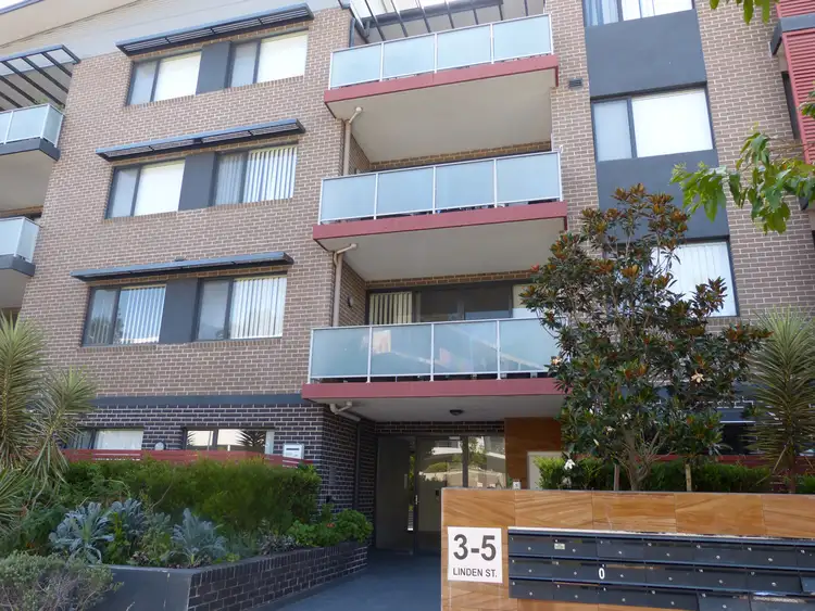 11/3 Linden Street, Toongabbie NSW 2146
