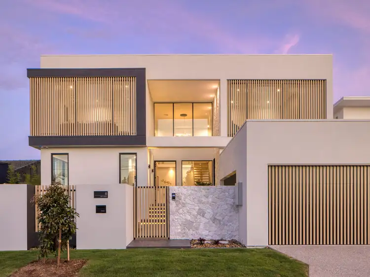 6 Key West, Broadbeach Waters QLD 4218