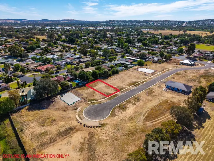 18 Bottlebrush Place, Lake Albert NSW 2650