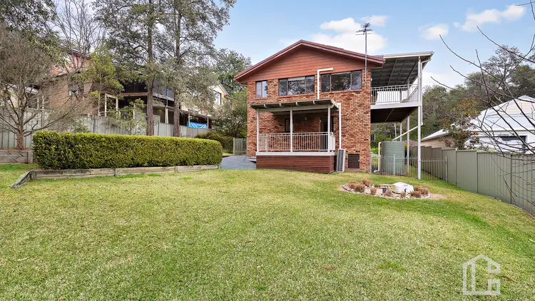 17 Lewin Street, Springwood NSW 2777
