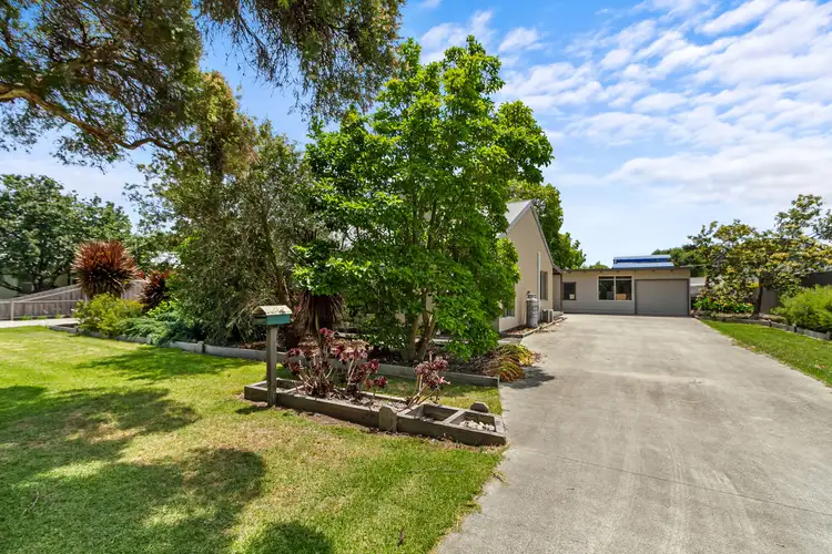 15B Raymond Street
