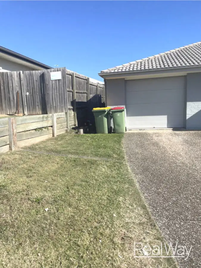 Second view of Homely semi-detached listing, 2/19 Ada Street, Leichhardt QLD 4305