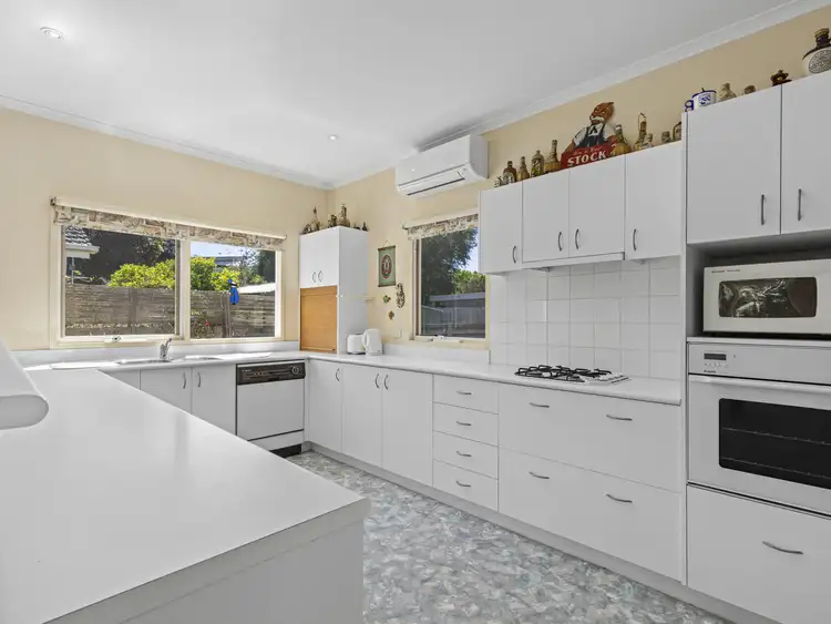 Sixth view of Homely house listing, 3 New Court, Point Lonsdale VIC 3225