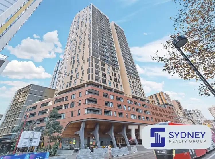 82 Hay Street