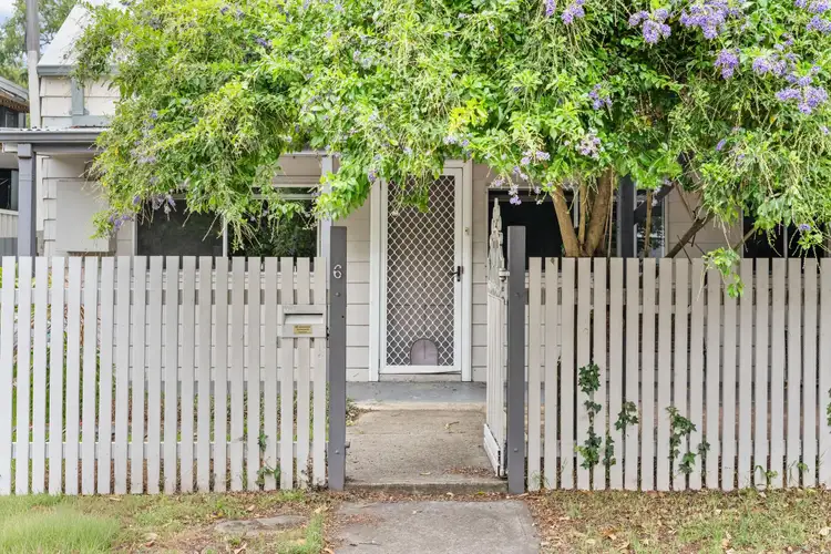 6 Francis Street, Tighes Hill NSW 2297