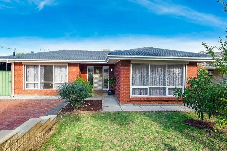 35 Knightsbridge Avenue, Valley View SA 5093