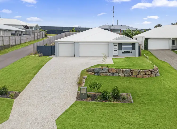 2 Vine Forest Crescent