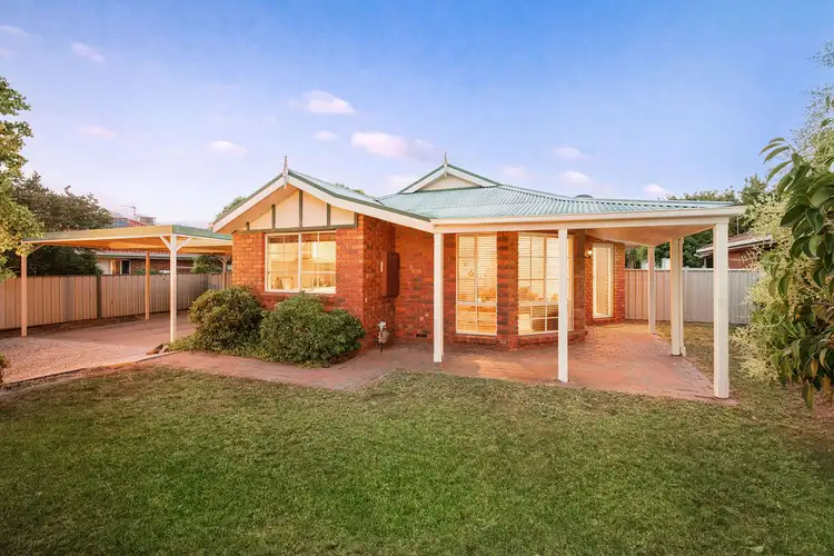 35 Nightingale Avenue