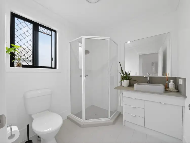 Sixth view of Homely townhouse listing, 2/117 Stephens Street, Morningside QLD 4170