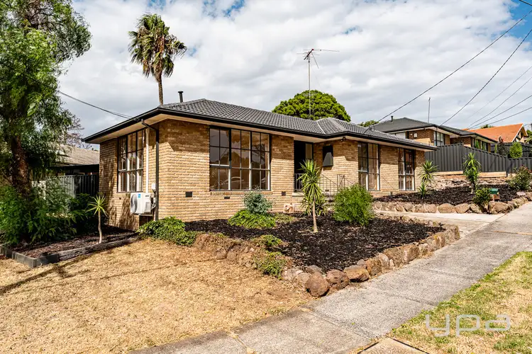 54 North Circular Road, Gladstone Park VIC 3043