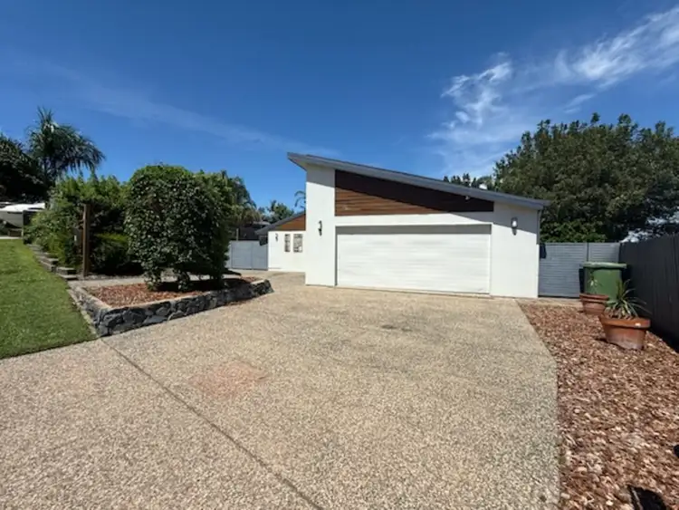 5 Andrew Milne Drive