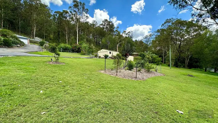 25 - 33 Vonda Youngman Drive