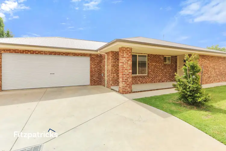 2/15 The Boulevarde, Kooringal NSW 2650