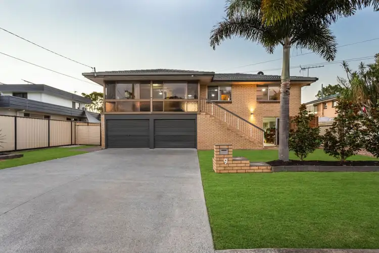 9 Deidre Ann Street
