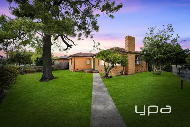 144 Railway Crescent