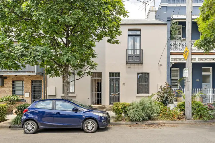 196 Abercrombie Street